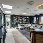 Alte Schönhauser Penthouse